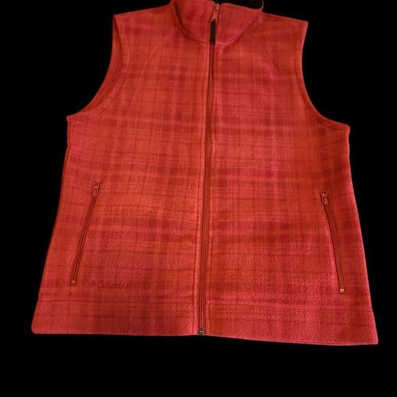 Columbia sportswear sz L plush red zipfront vest - Picture 1 of 9